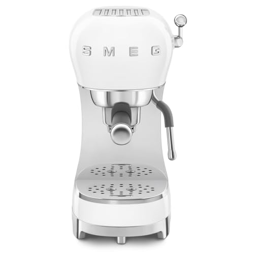 SMEG, Espresso-Kaffeemaschine ECF02WHEU, Cappuccino-Dampfunktion, Thermoblock, großes Tassengehäuse und Doppelkaffeefunktion, 1 L Wassertank, benutzerfreundliches Bediensystem, 1350 W, Weiß