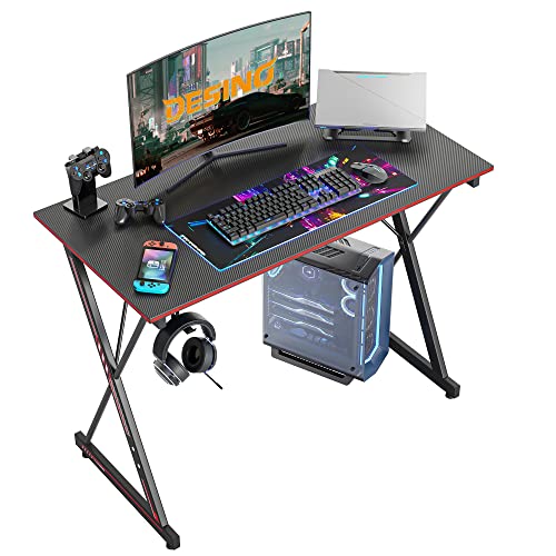 DESINO Gaming Schreibtisch, 80 x 50 cm Ergonomischer Computertisch, Tisch mit Kohlefaseroberfläche, stabiles Kopfhörerhaken zum Spielen, Lernen, Zuhause, Schlafzimmer, Schwarz